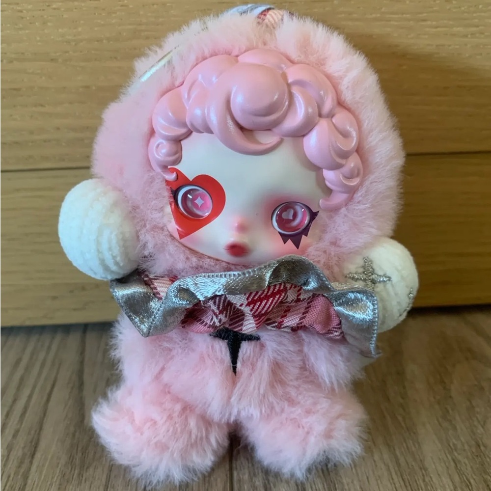 SKULLPANDA POPMART Winter Symphony Plush
